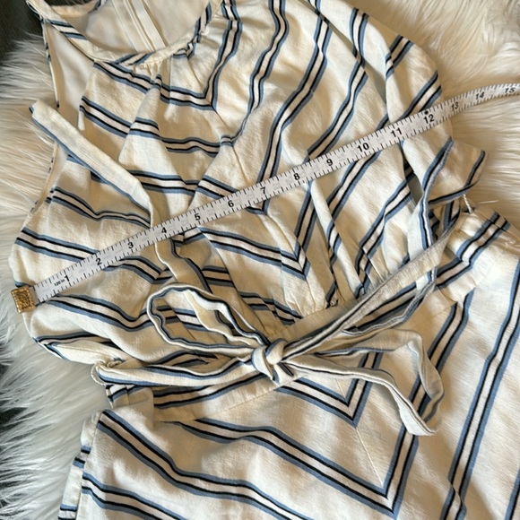 N e w  Y o r k  &  C o m p a n y • Chevron high neck midi sun dress - Picture 3 of 8